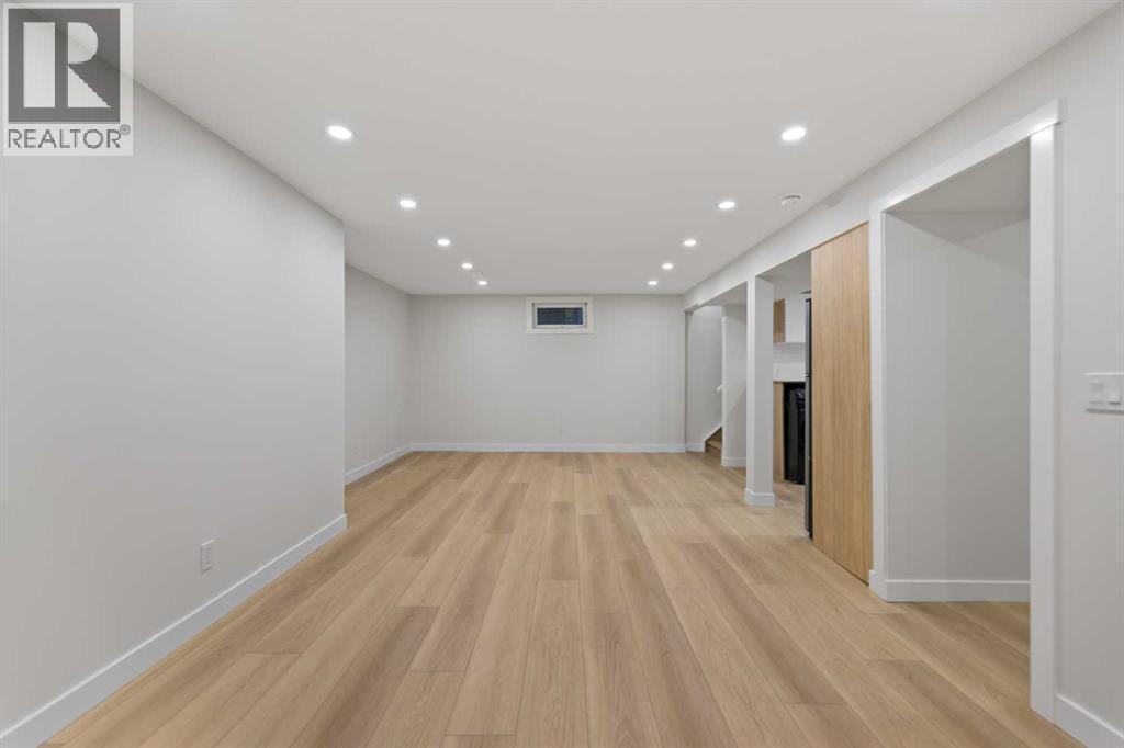 Single Family House Bungalow for Sale in  pensville Road SE Penbrooke Meadows Calgary 