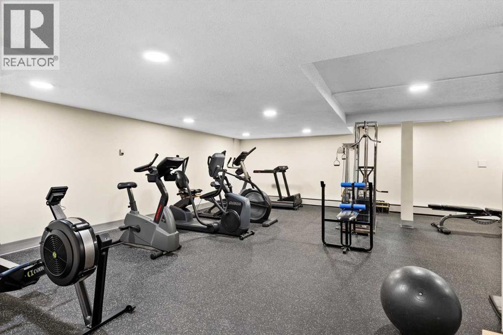 Single Family House High rise for Sale in   Meredith Road NE Crescent Heights Calgary 