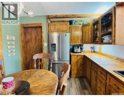 112 Fraser Avenue, Oxbow, SK S0C2B0 Photo 11