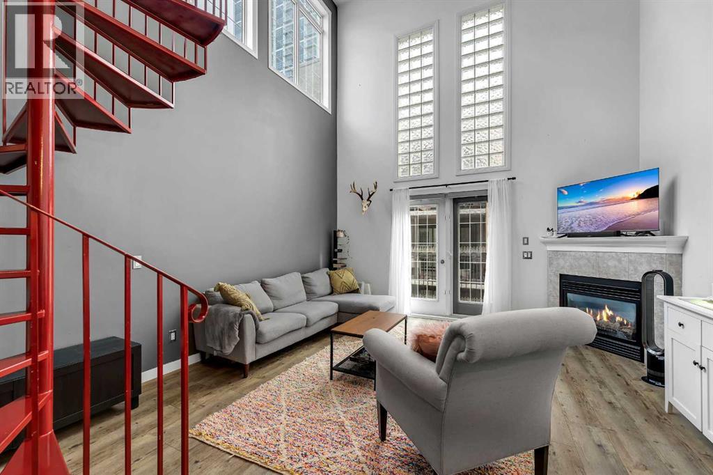 Single Family House Multi-level for Sale in    Avenue SW Beltline Calgary 