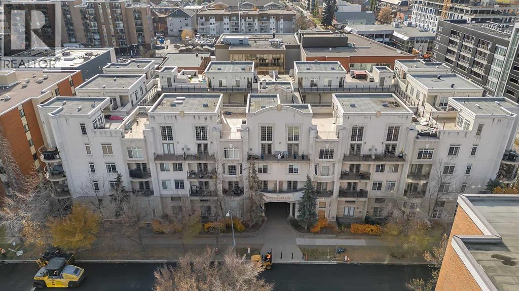 Single Family House Multi-level for Sale in    Avenue SW Beltline Calgary 