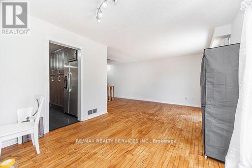 Single Family House for Sale in  LEEWARD DRIVE Brampton (Westgate) 