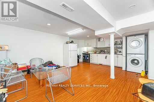 Single Family House for Sale in  LEEWARD DRIVE Brampton (Westgate) 