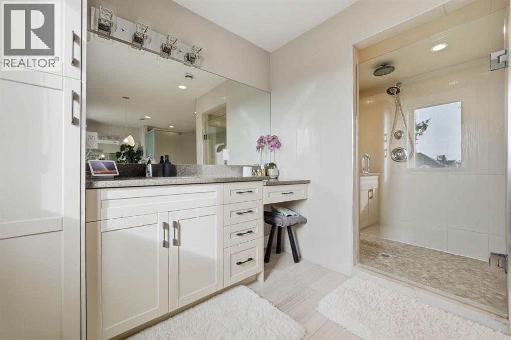 Single Family House for Sale in   Avenue SW South Calgary Calgary 