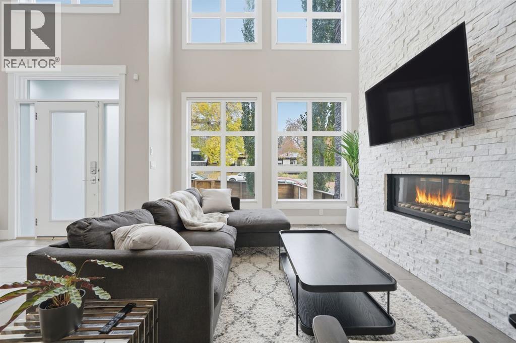 Single Family House for Sale in   Avenue SW South Calgary Calgary 