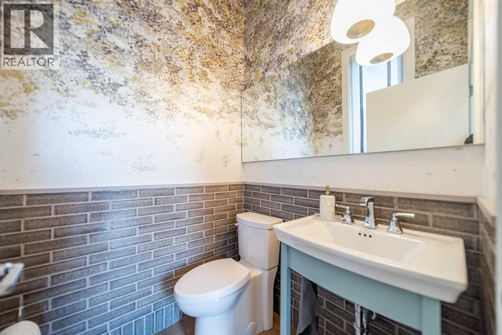 Single Family House for Sale in   Street SW Glenbrook Calgary 