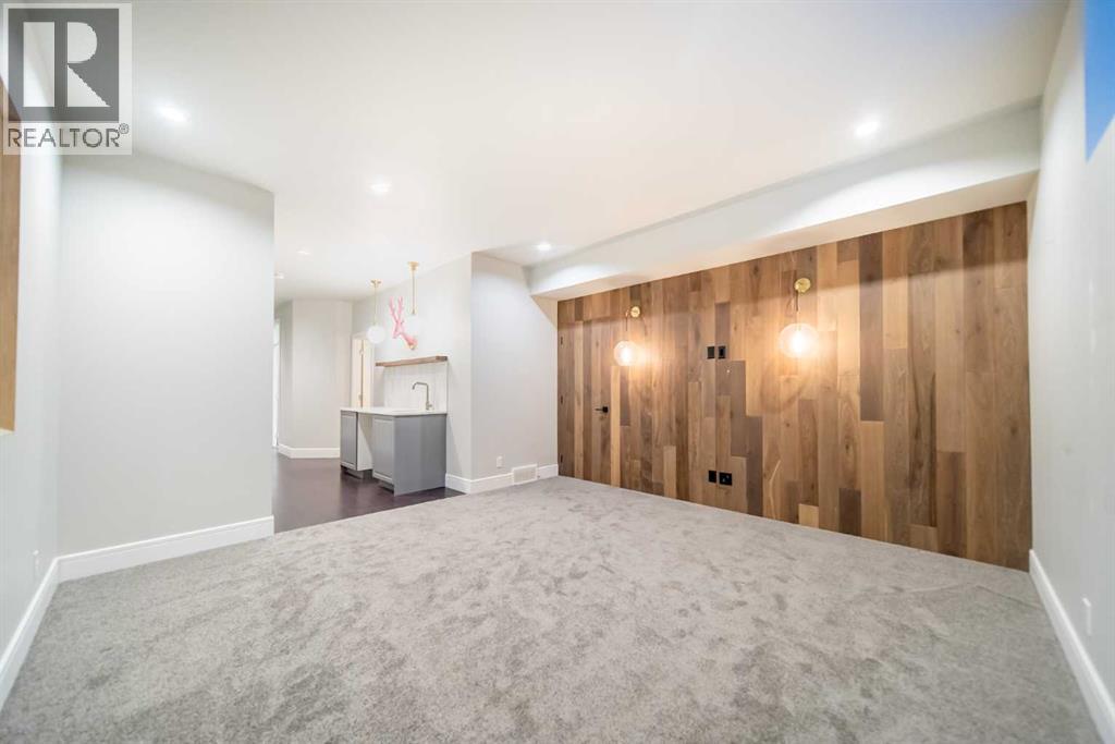 Single Family House for Sale in   Street SW Glenbrook Calgary 