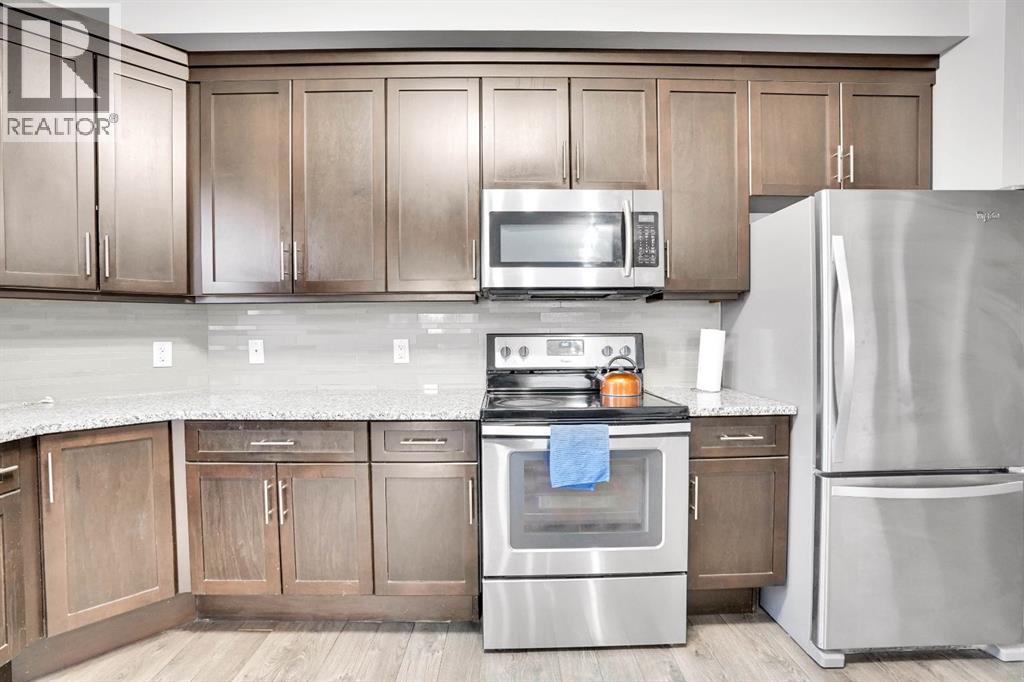 Single Family House for Sale in   Taracove Estate Drive NE Taradale Calgary 