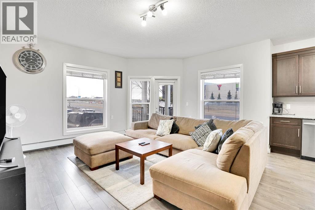 Single Family House for Sale in   Taracove Estate Drive NE Taradale Calgary 