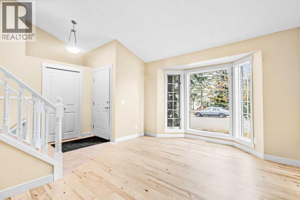 Single Family House Bi-level for Sale in   Street SW Shawnessy Calgary 