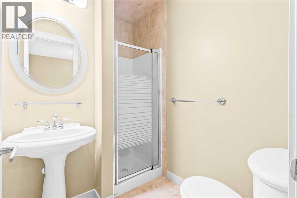 Single Family House Bi-level for Sale in   Street SW Shawnessy Calgary 