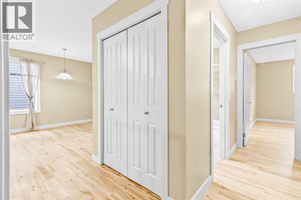 Single Family House Bi-level for Sale in   Street SW Shawnessy Calgary 