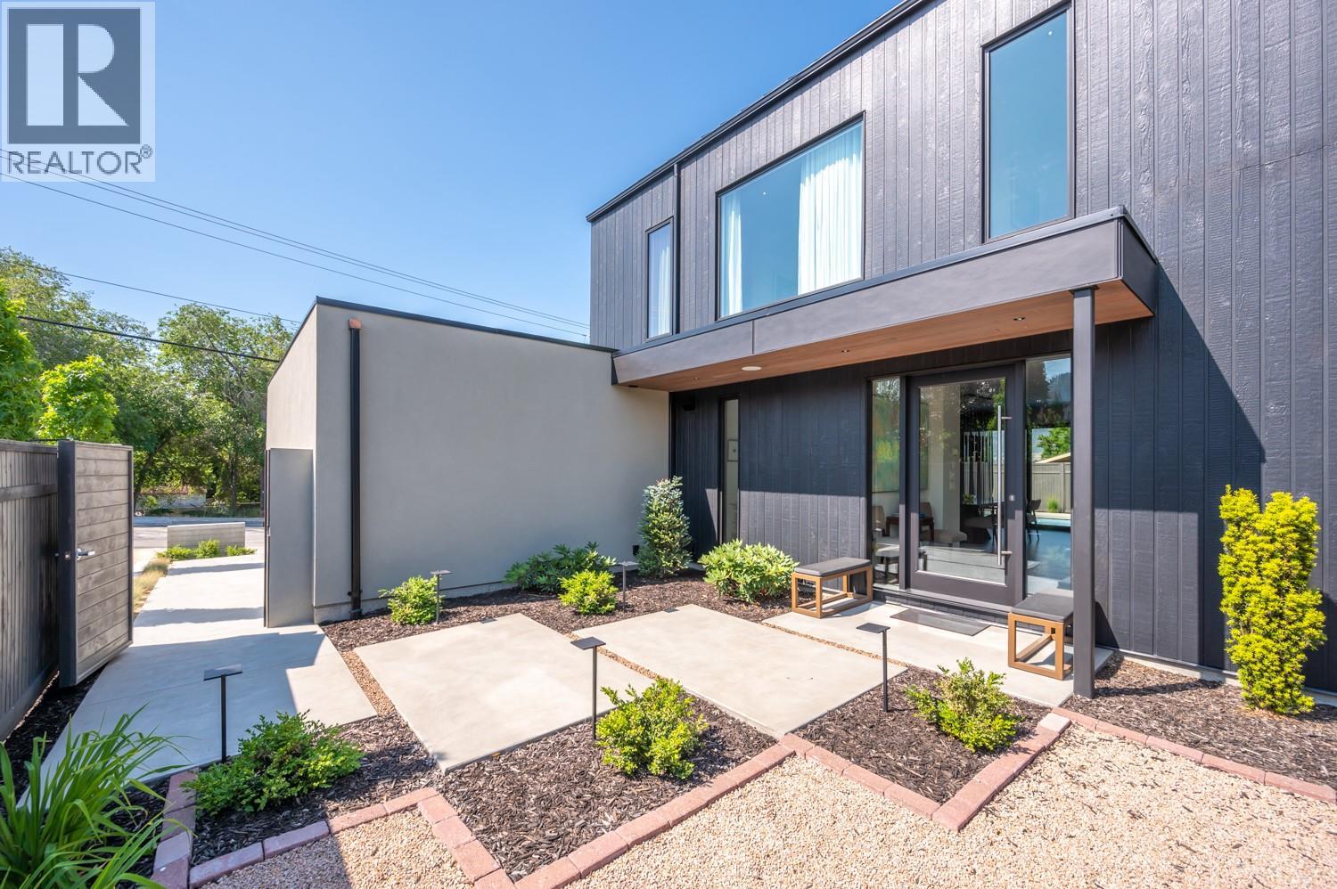  681 Vancouver Avenue, Penticton