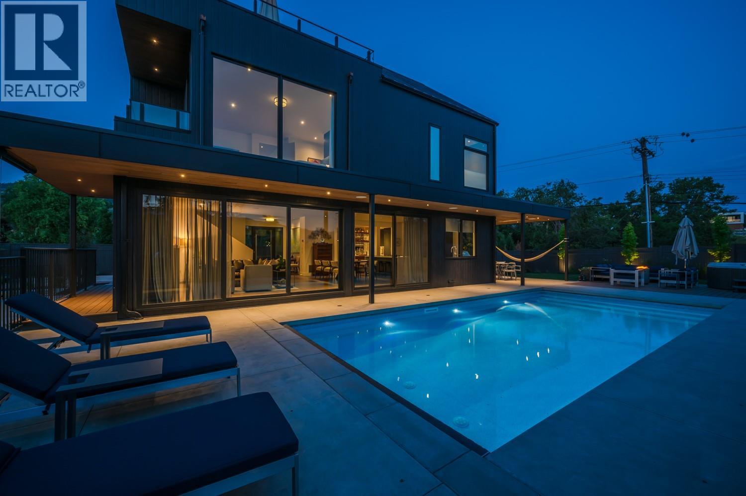  681 Vancouver Avenue, Penticton