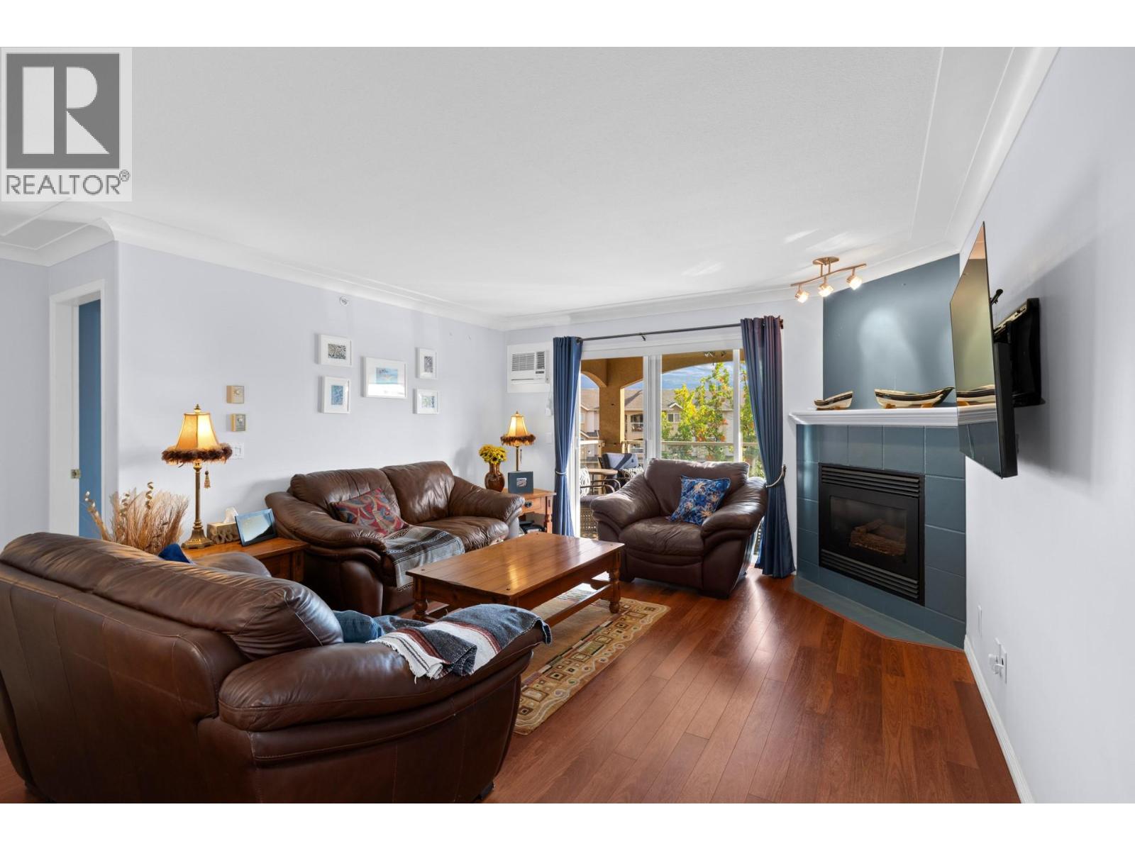 403 1964 Enterprise Way, Kelowna