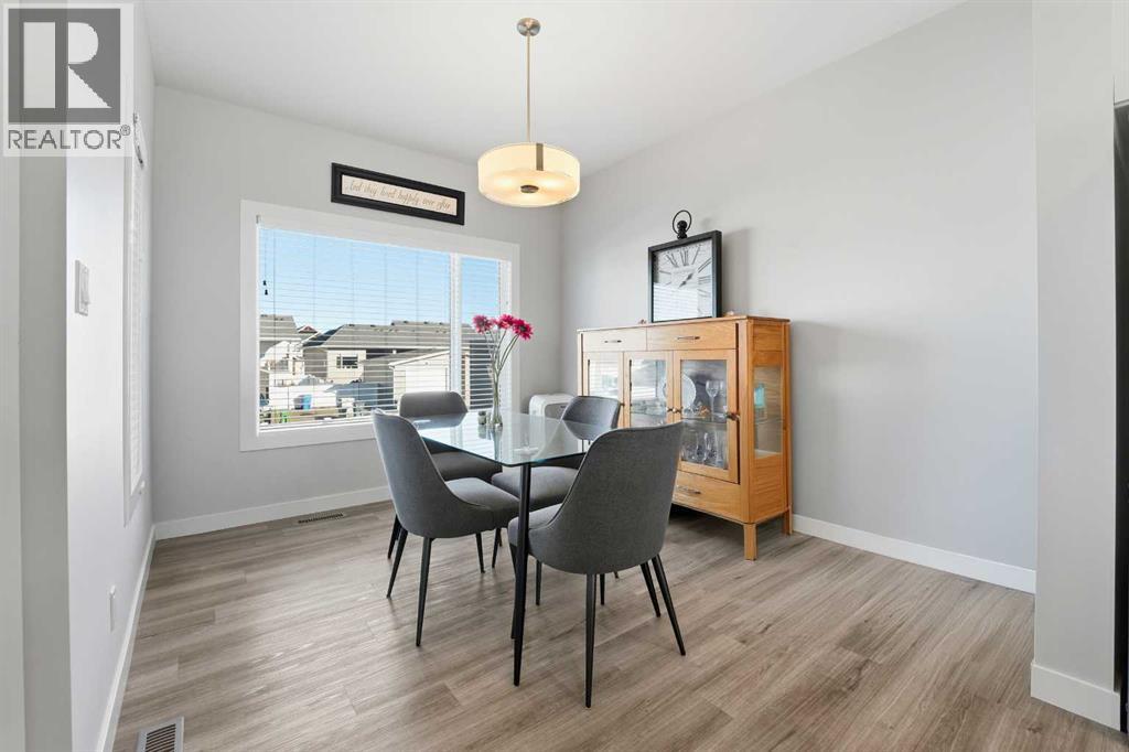 Single Family House Bi-level for Sale in  Evergreen Way Evergreen Red Deer 