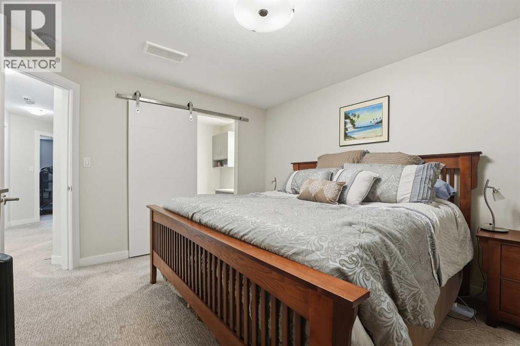 Single Family House Bi-level for Sale in  Evergreen Way Evergreen Red Deer 