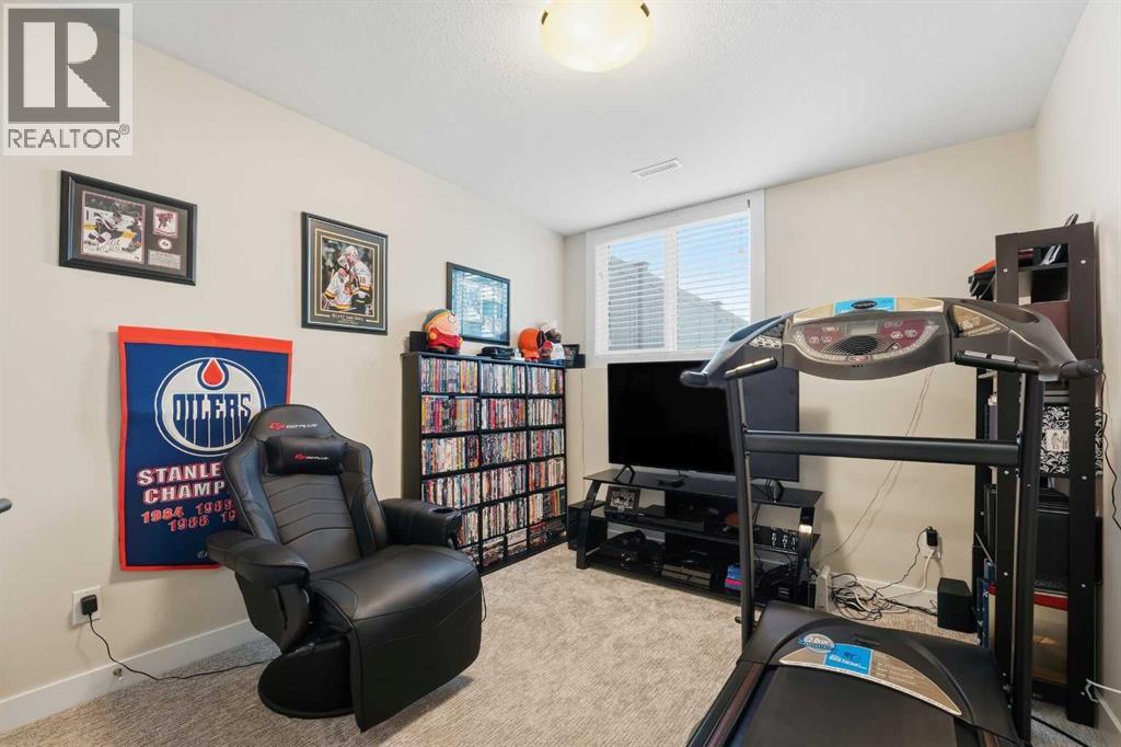 Single Family House Bi-level for Sale in  Evergreen Way Evergreen Red Deer 