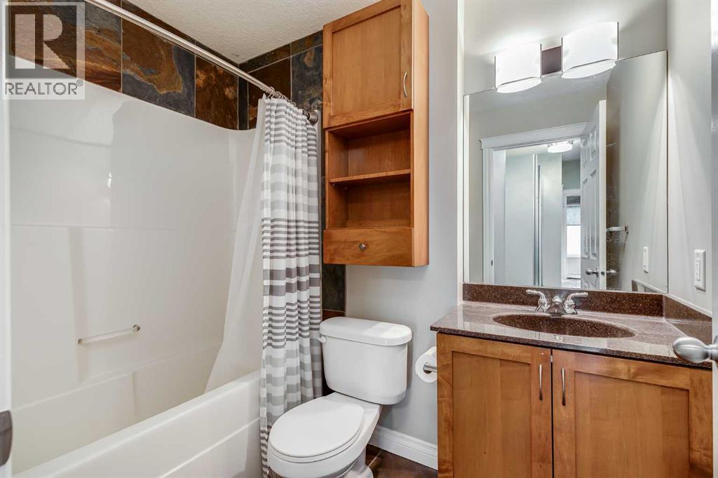 Single Family House Multi-level for Sale in   Centre Avenue NE Bridgeland/Riverside Calgary 