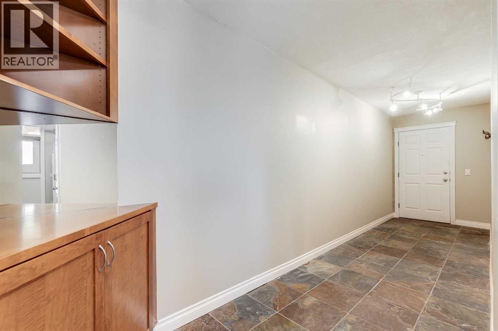 Single Family House Multi-level for Sale in   Centre Avenue NE Bridgeland/Riverside Calgary 