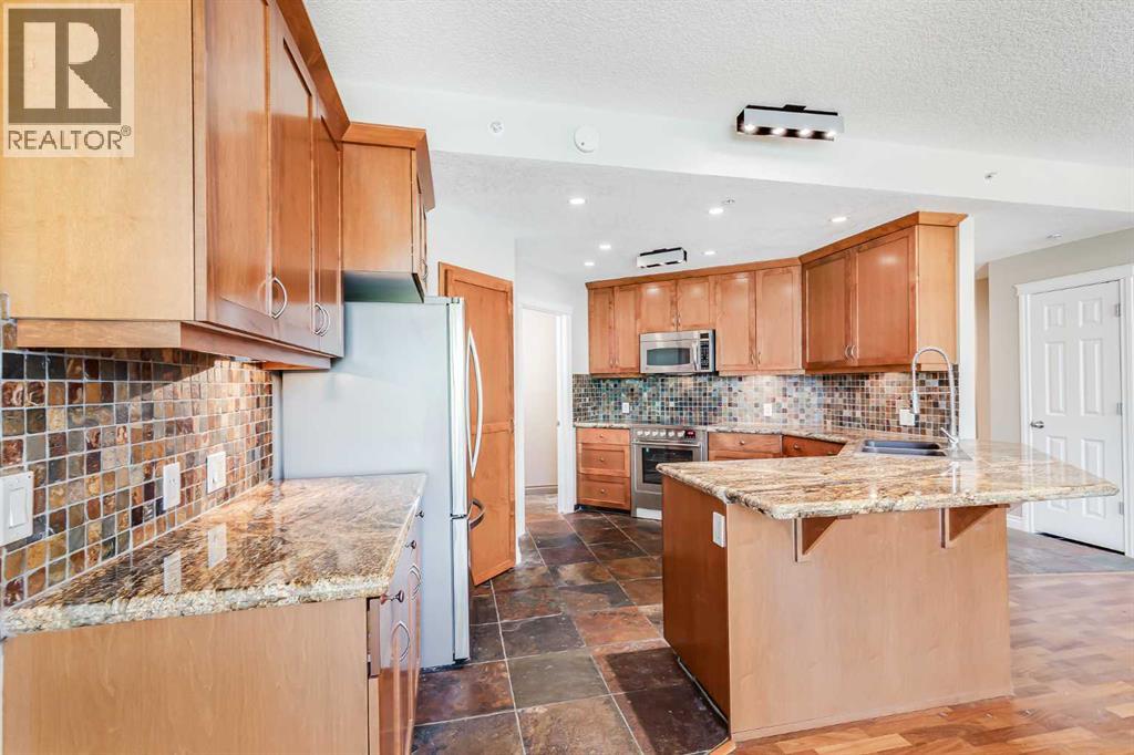 Single Family House Multi-level for Sale in   Centre Avenue NE Bridgeland/Riverside Calgary 