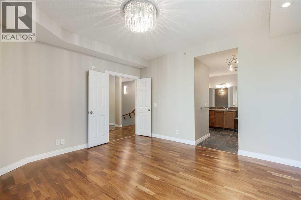 Single Family House Multi-level for Sale in   Centre Avenue NE Bridgeland/Riverside Calgary 