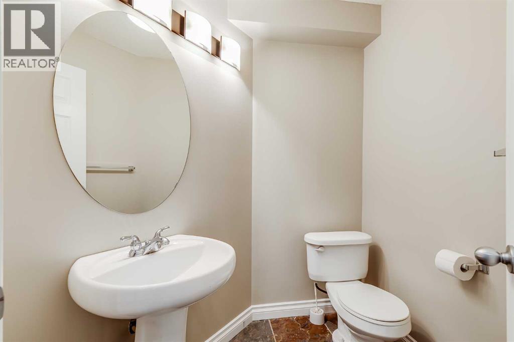 Single Family House Multi-level for Sale in   Centre Avenue NE Bridgeland/Riverside Calgary 