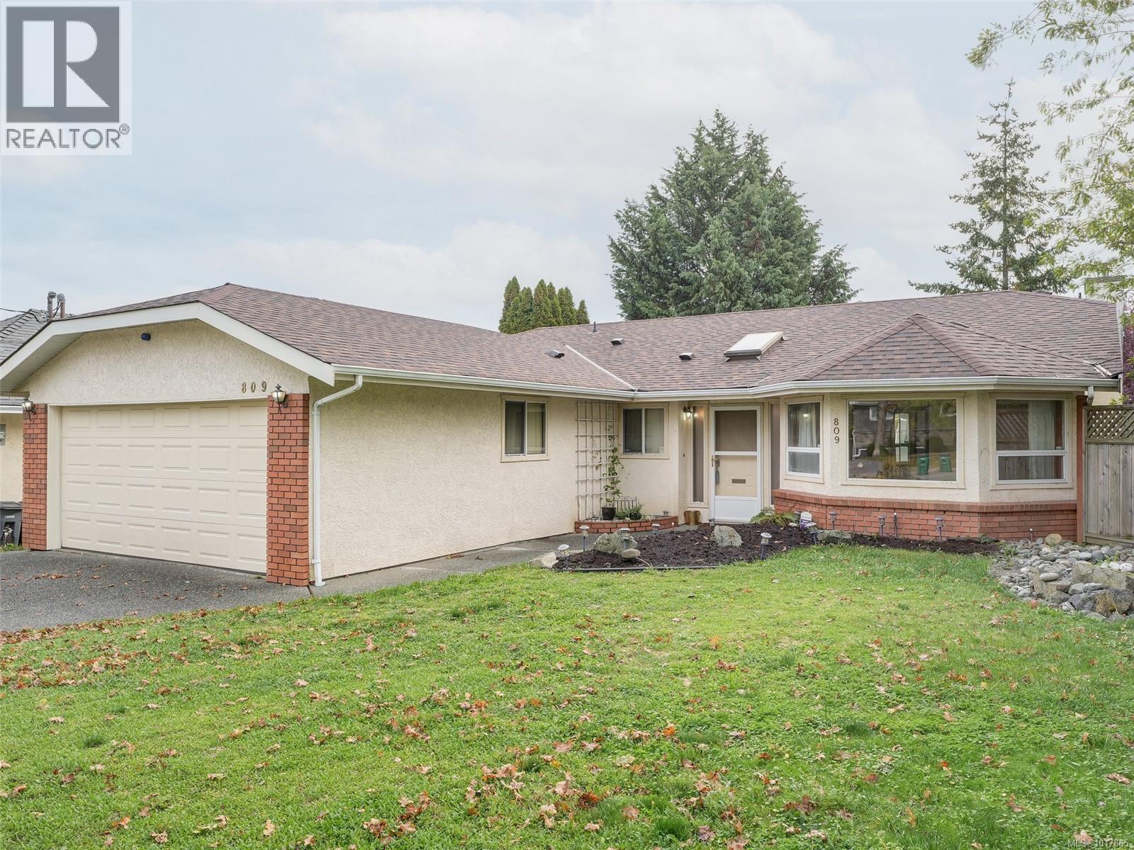  809 Beckwith Avenue, Saanich