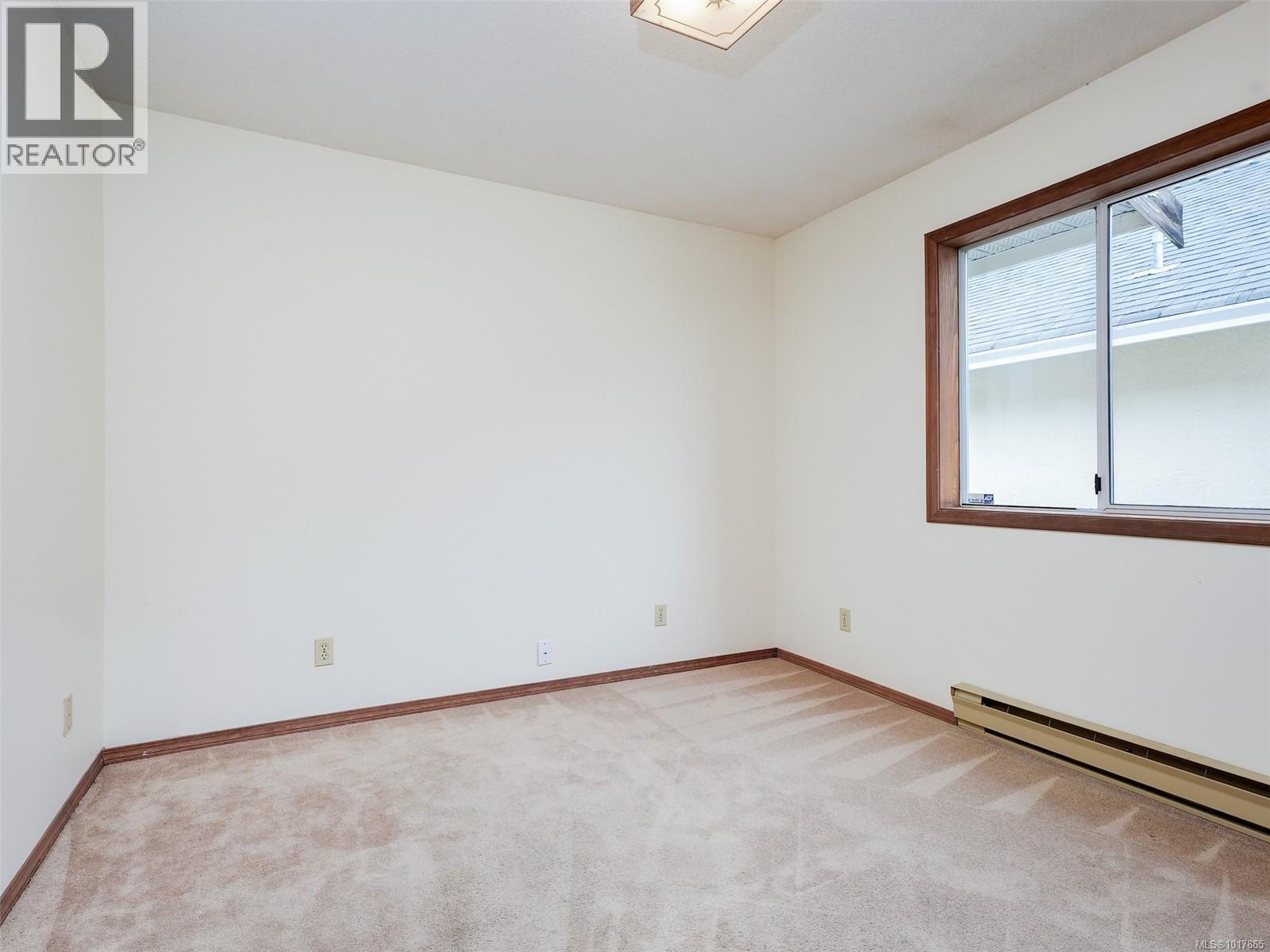  809 Beckwith Avenue, Saanich