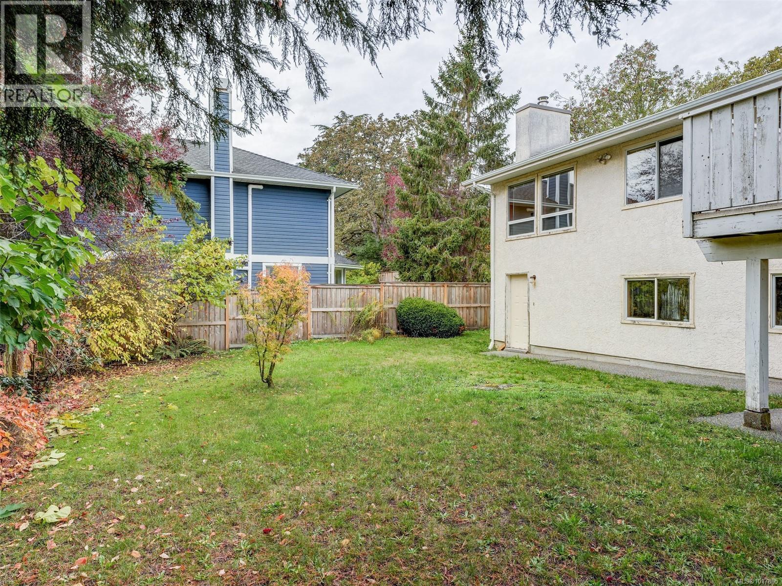  809 Beckwith Avenue, Saanich