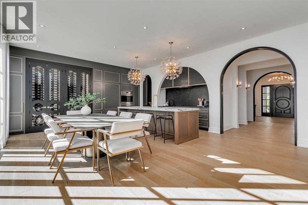 109 Roxboro Road SW, Calgary, Alberta