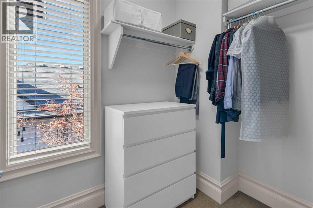 Single Family House for Sale in   Street SW Killarney/Glengarry Calgary 