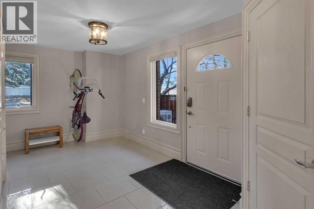 Single Family House for Sale in   Street SW Killarney/Glengarry Calgary 