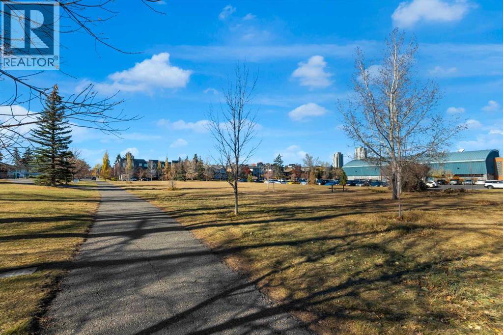 Single Family House for Sale in   Street SW Killarney/Glengarry Calgary 