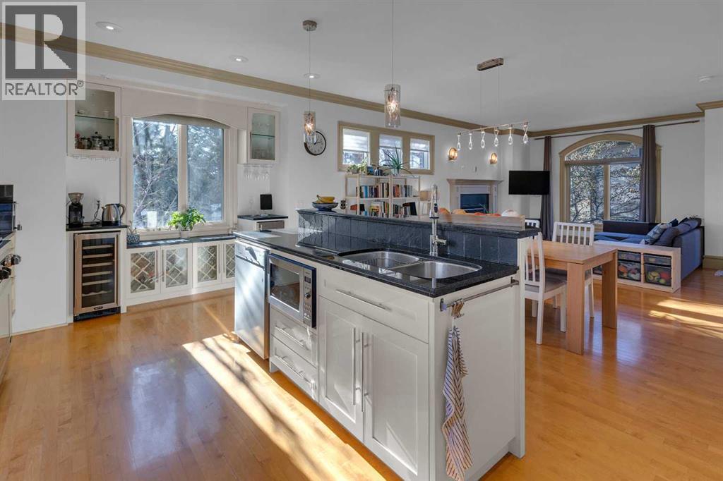 Single Family House for Sale in   Street SW Killarney/Glengarry Calgary 