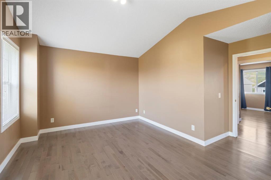 Single Family House for Sale in  Hidden Creek Gardens NW Hidden Valley Calgary 