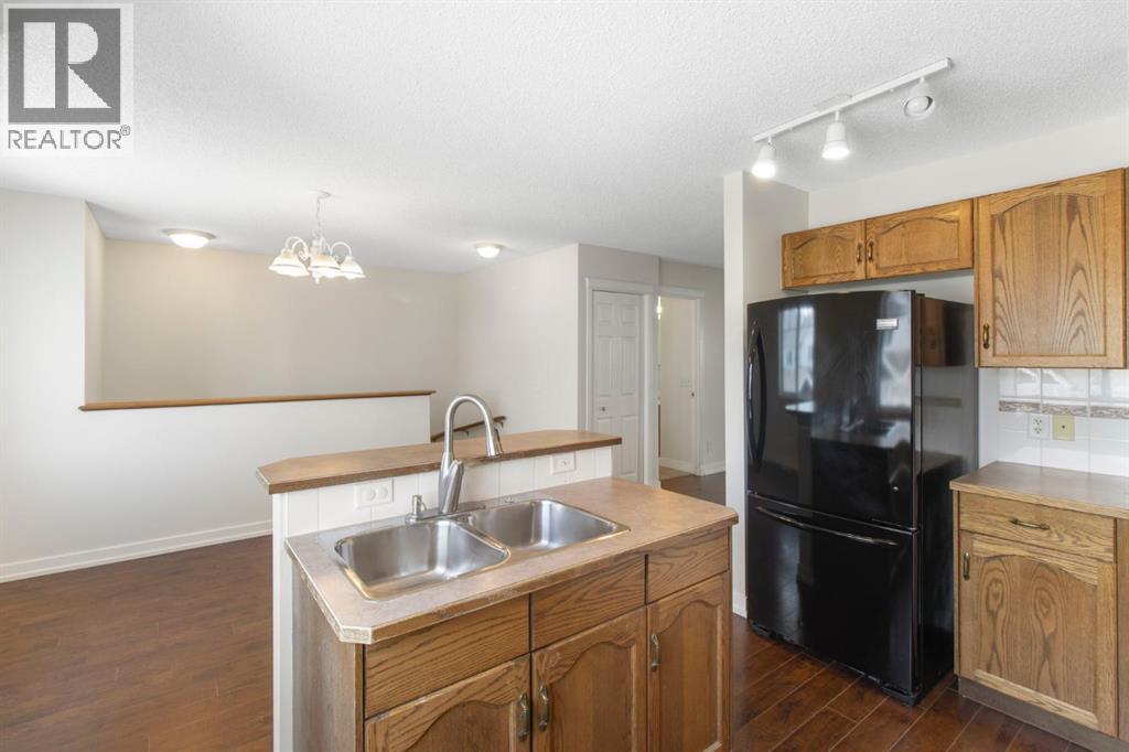 Single Family House for Sale in  Hidden Creek Gardens NW Hidden Valley Calgary 