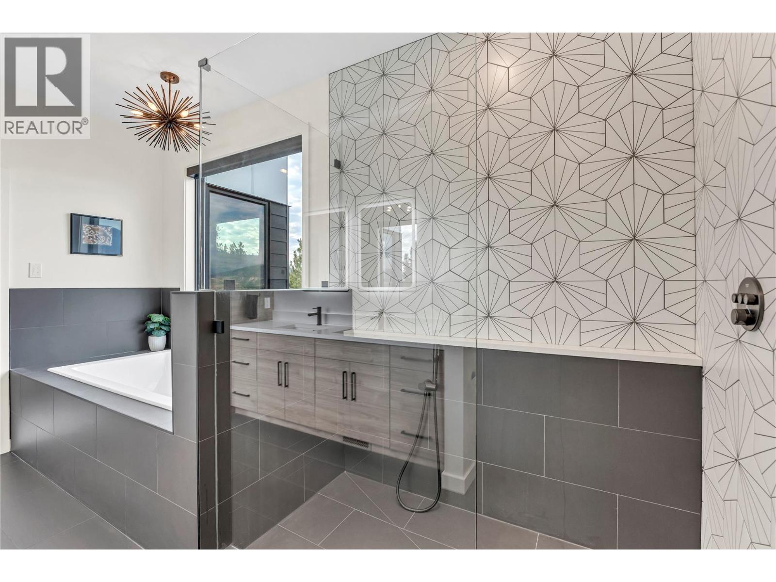 3331 Evergreen Drive Unit# 117, Penticton