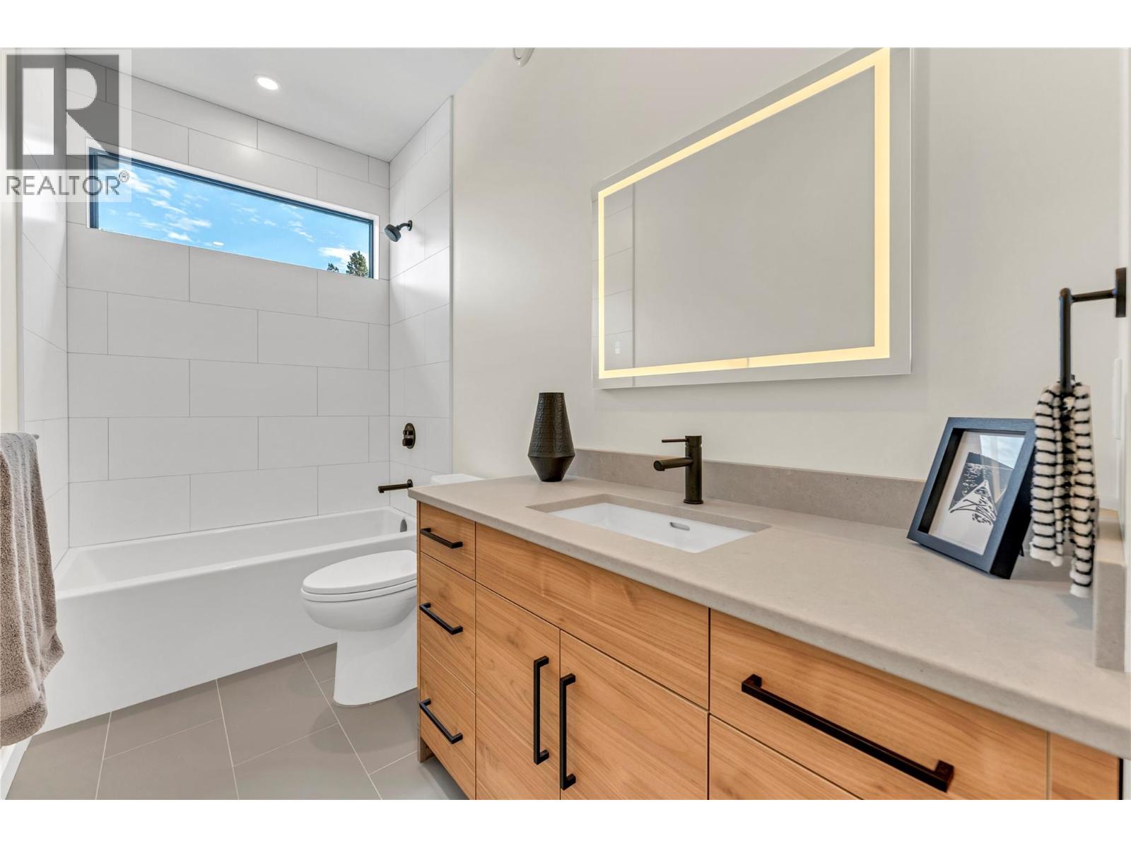 3331 Evergreen Drive Unit# 117, Penticton