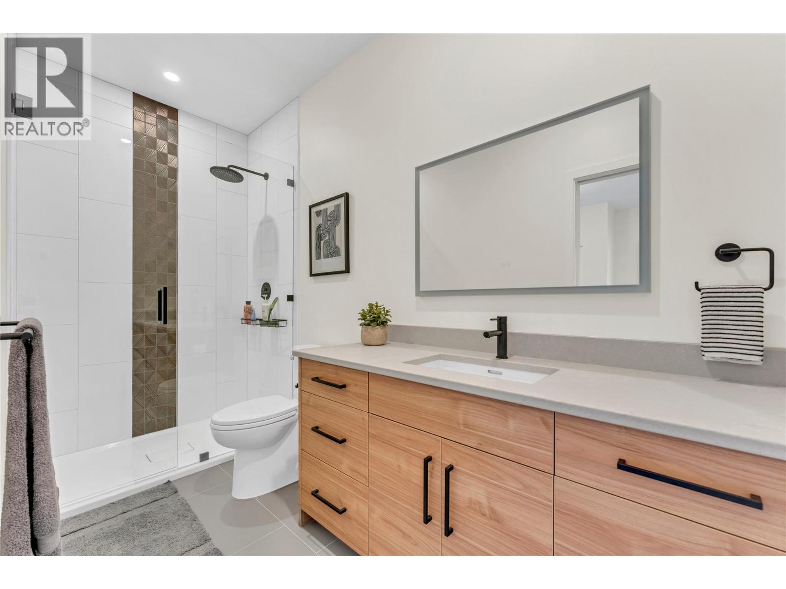 3331 Evergreen Drive Unit# 117, Penticton