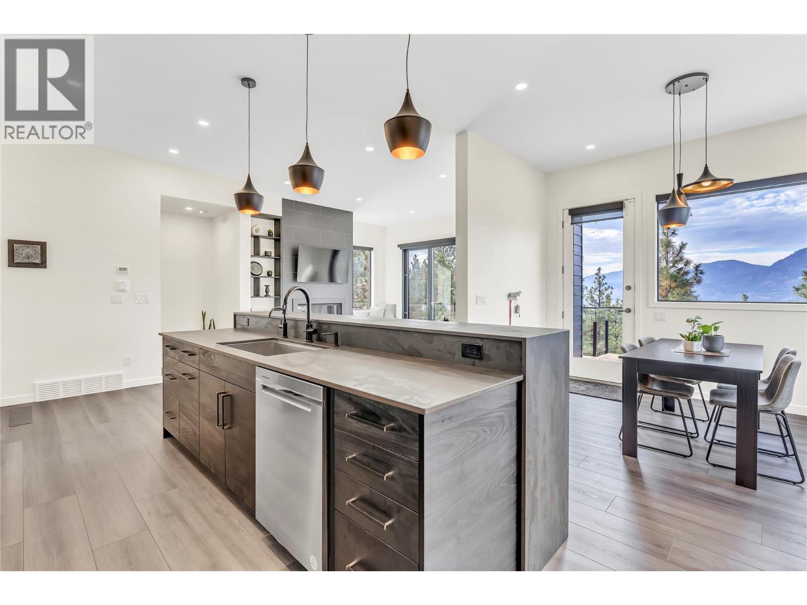 3331 Evergreen Drive Unit# 117, Penticton