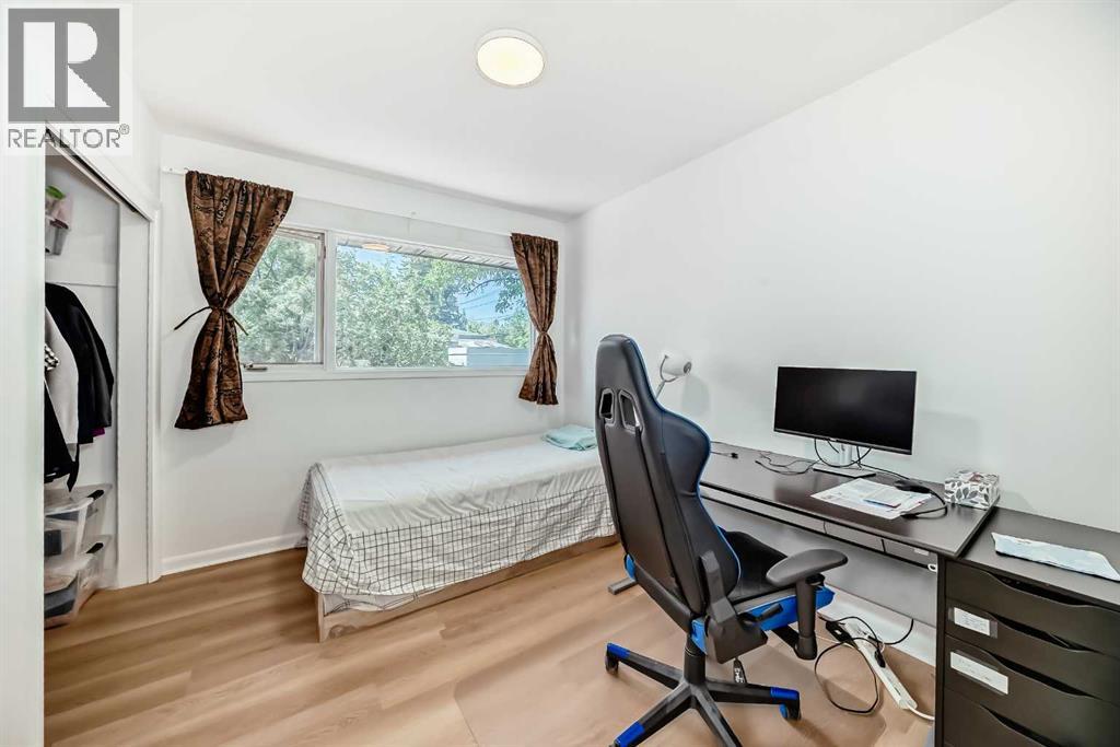 Single Family House Bungalow for Sale in   Avenue SW Altadore Calgary 