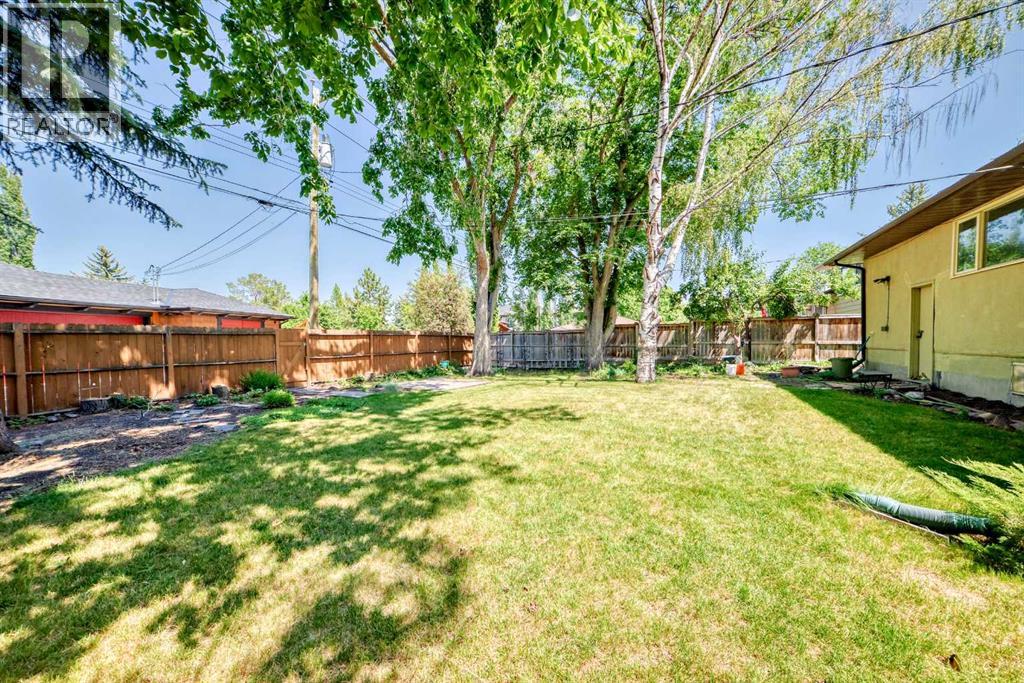 Single Family House Bungalow for Sale in   Avenue SW Altadore Calgary 