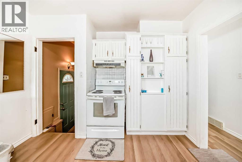 Single Family House Bungalow for Sale in   Avenue SW Altadore Calgary 