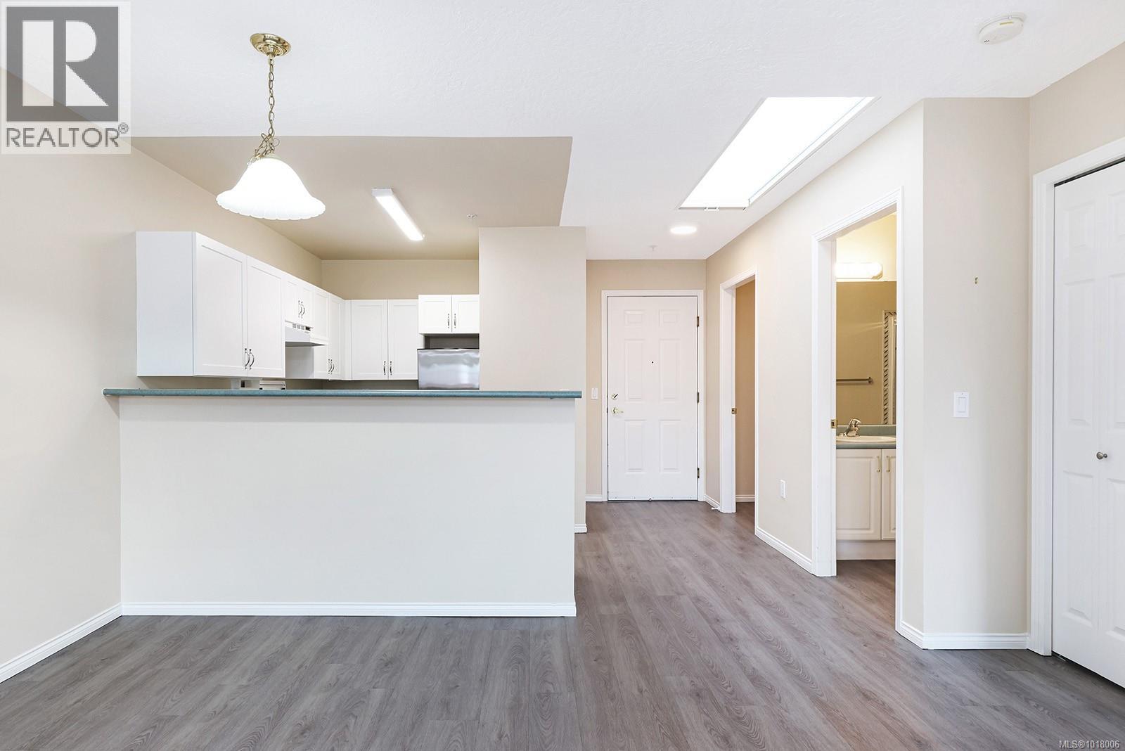 403 1683 Balmoral Ave, Comox