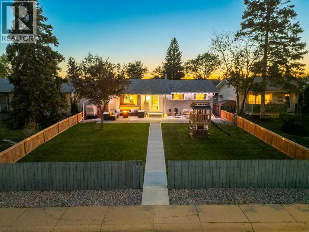 159 Rundlehorn Crescent NE, Calgary, Alberta