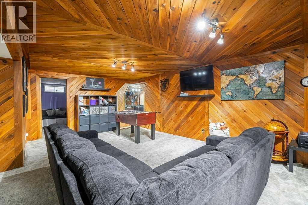 Single Family House Bungalow for Sale in  Rundlehorn Crescent NE Rundle Calgary 