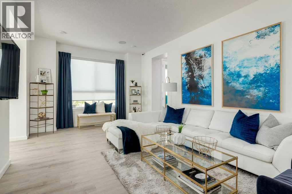 Single Family House for Sale in  Savoy Landing SE Rangeview Calgary 