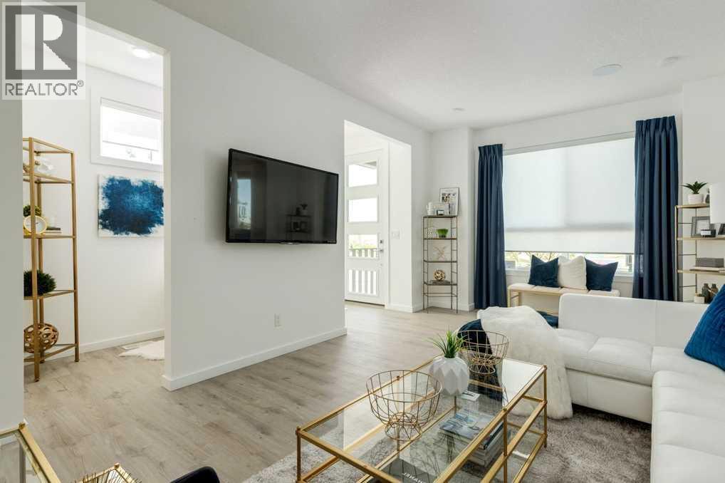 Single Family House for Sale in  Savoy Landing SE Rangeview Calgary 