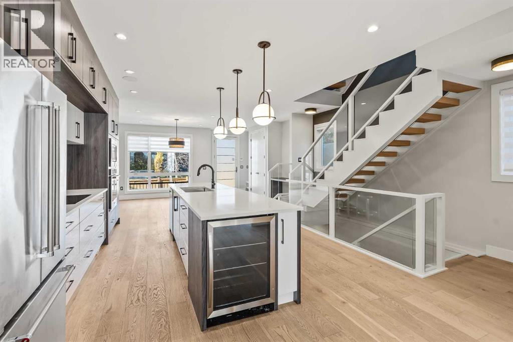 720 15 Street NW, Calgary, Alberta